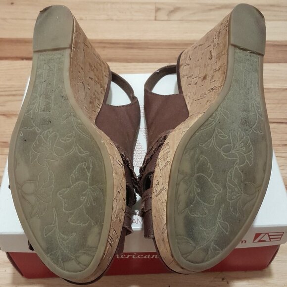 American Eagle Brown Wedge Sandals - Picture 6 of 7